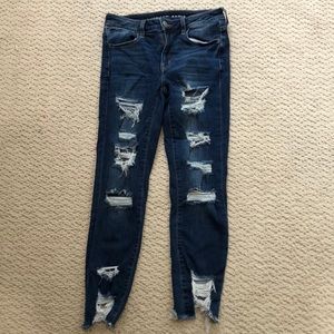 American eagle ripped skinny jeans